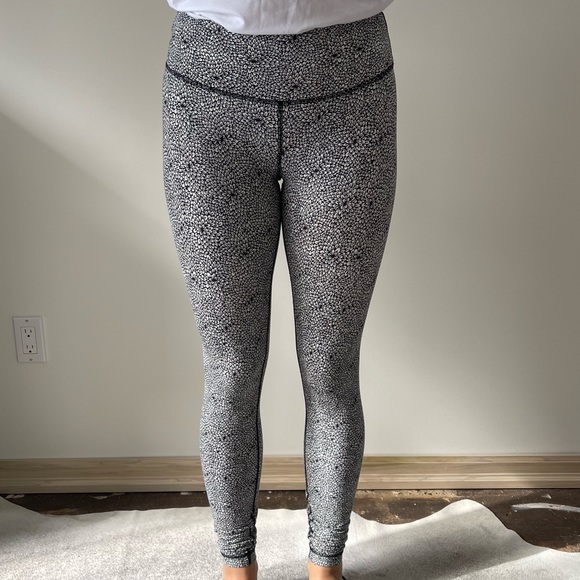 Lululemon Leggings - Picture 1 of 9